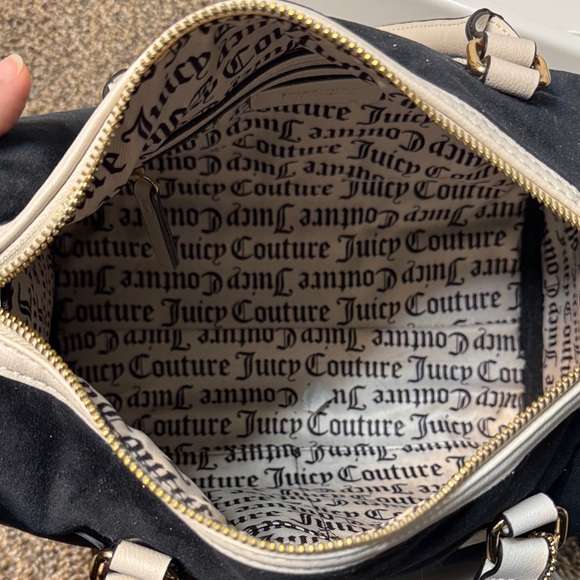 NWT Juicy Couture bag with coin pouch - Picture 3 of 4